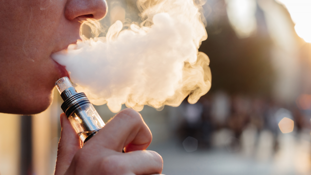 Вплив електронних сигарет на легені у 2025 році