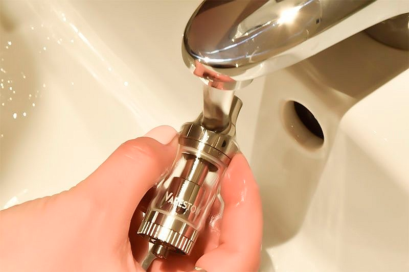 Догляд за вейп-пристроєм: чистка, безпека та стабільний смак (актуально 2025)