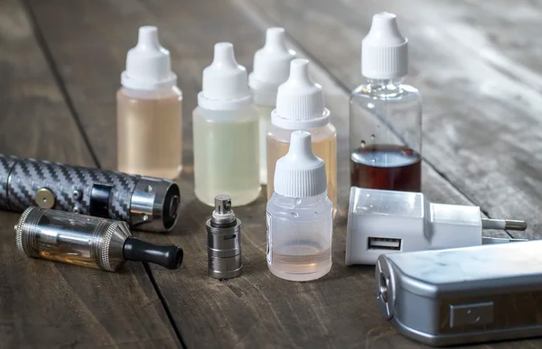 Какую жидкость заливать в pod-систему: salt или freebase, PG/VG, бренды и типичные ошибки (актуально 2025)